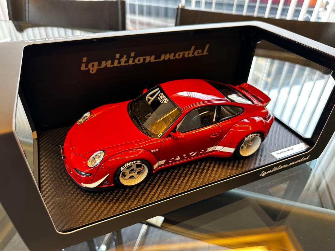 RWB997 PHILADELPHIA 1/18 イグニション