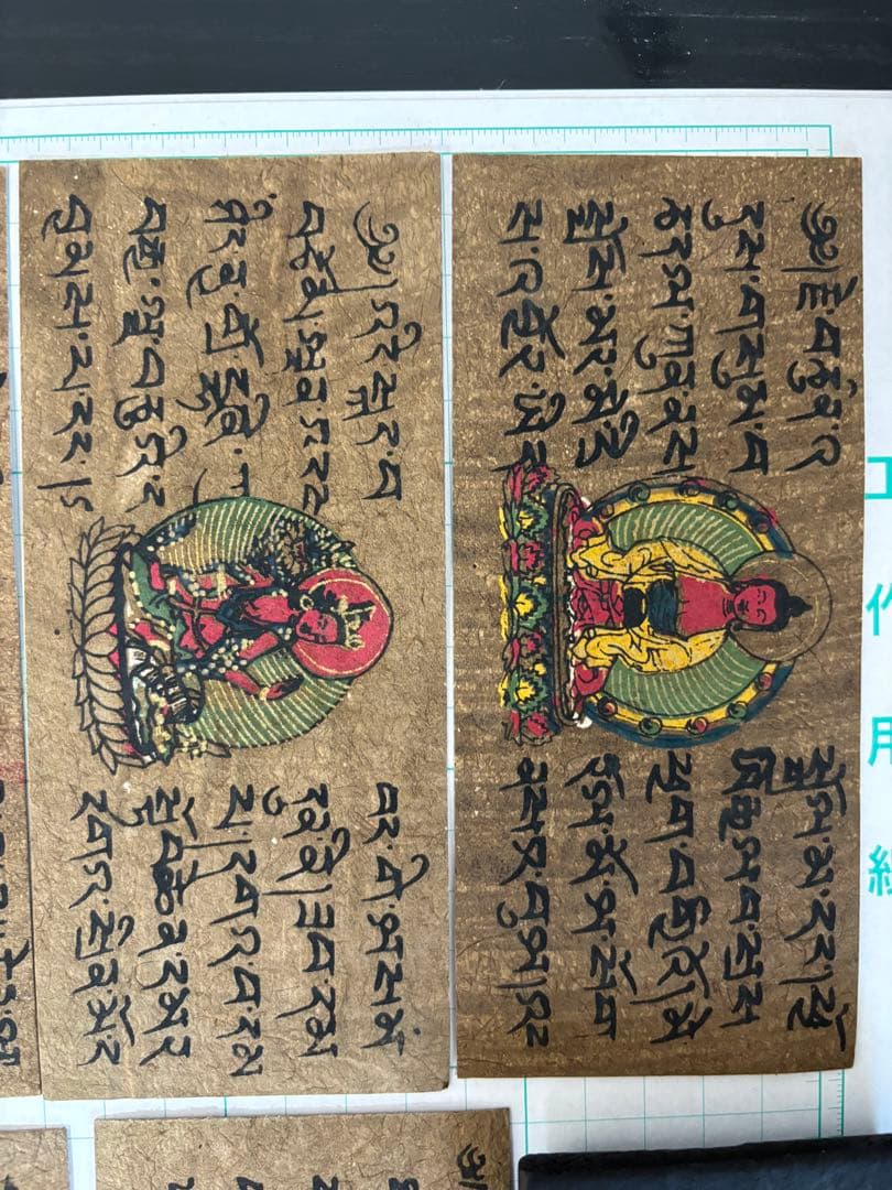 中国骨董品　チベット　仏　二つ