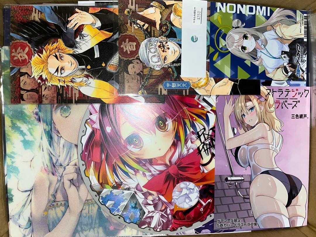 アニメグッズ キャラクターグッズ 紙雑貨 紙類 1350枚以上 大量 まとめ売り