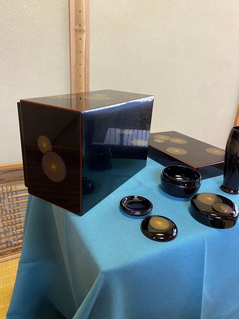 茶道具/茶箱 唐松蒔絵 利休茶箱 溜真塗り 唐松紋 3点セット 工芸品 美品