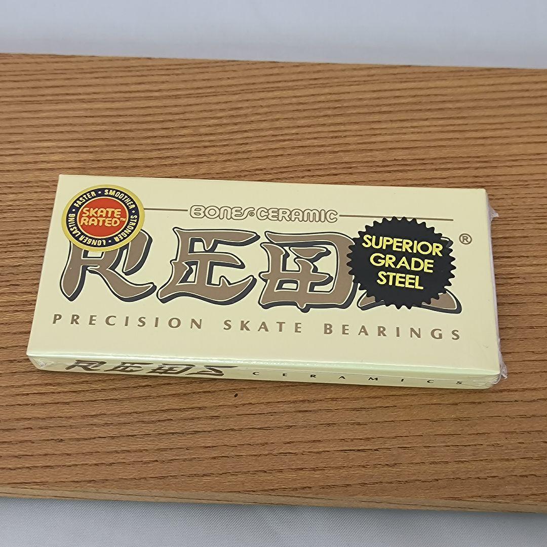 新品未開封　Bones Ceramic スケボーベアリング　ボーンズ