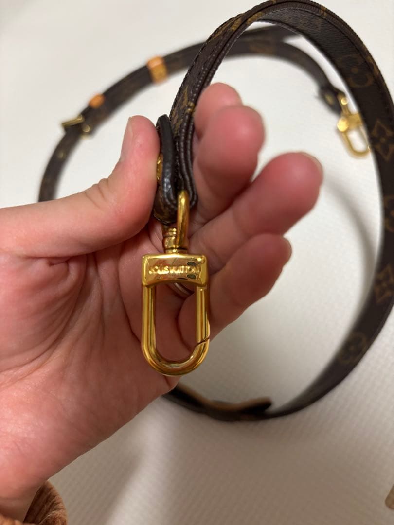 12／26日まで　Louis Vuitton モノグラム レザー ストラップ