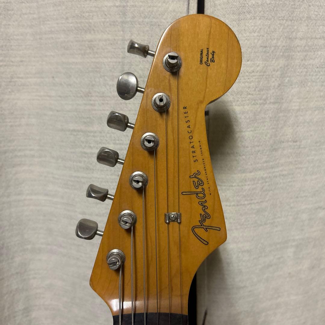 Fender Stratocaster アイボリー