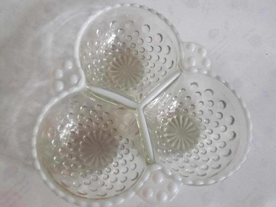 フェントン　アンティークガラス　小物入れ　Fenton silver crest