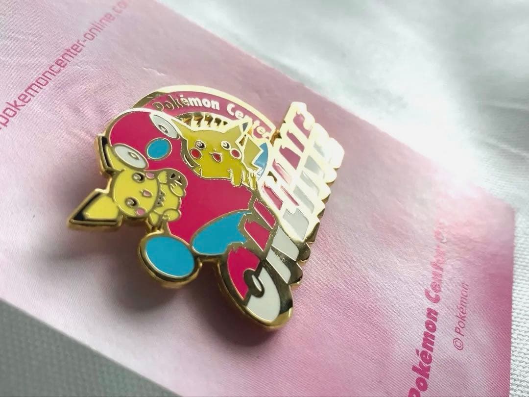 【値下げ】ポケモンセンター ピカチュウ ピチュウ ポリゴン2 ピン 2001