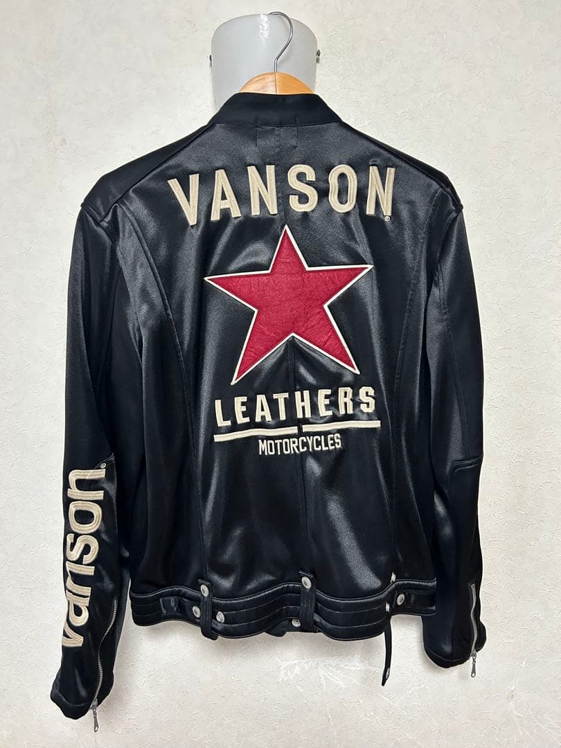 VANSON ブラック シングルライダースジャケット