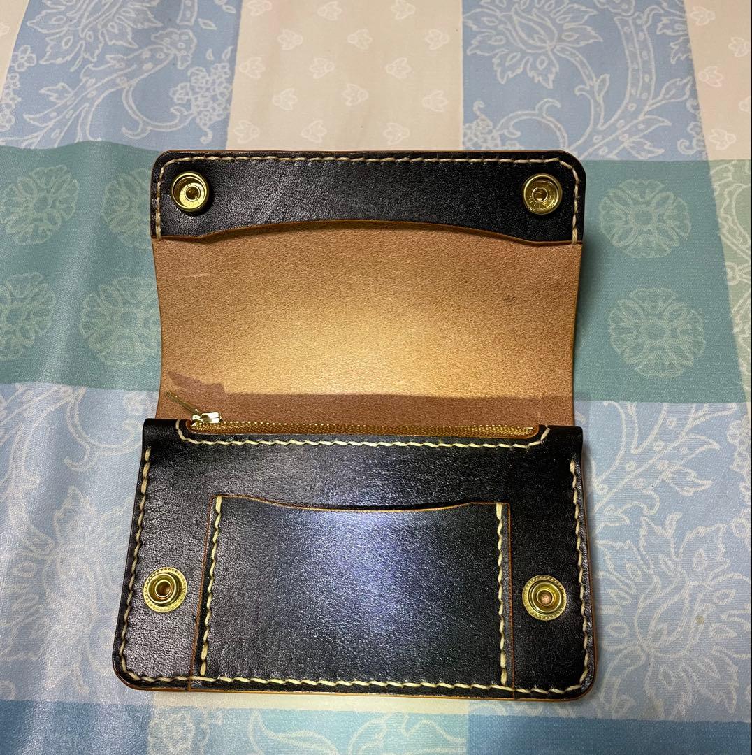 トラッカーウォレット　ミドルサイズ　黒　丘染めブラック