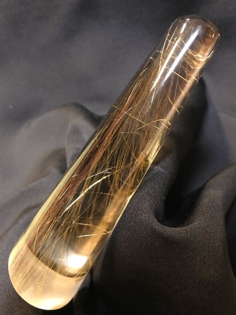 希少品　ゴールドルチルクォーツ