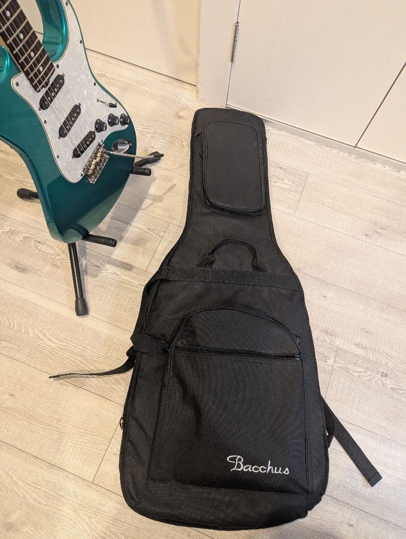 Bacchus GP-001 バッカス ストラト ラメ スパークル