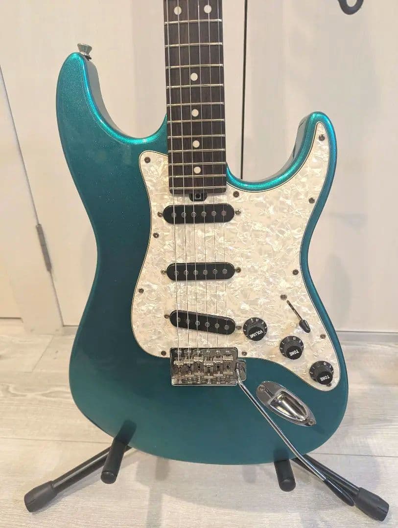 Bacchus GP-001 バッカス ストラト ラメ スパークル