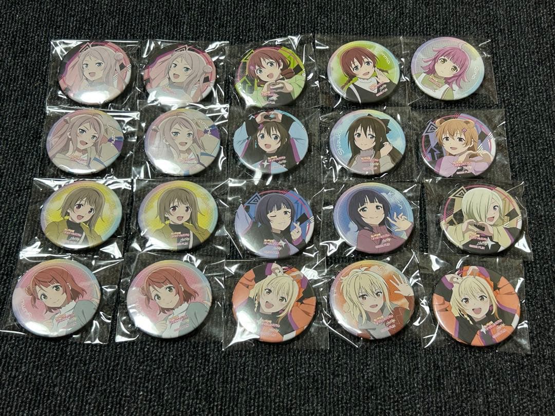 劇場版虹ヶ咲　缶バッジ 20個セット