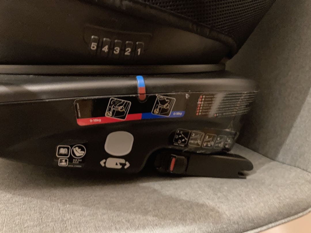 ジョイー　アーク360°　ISOFIX