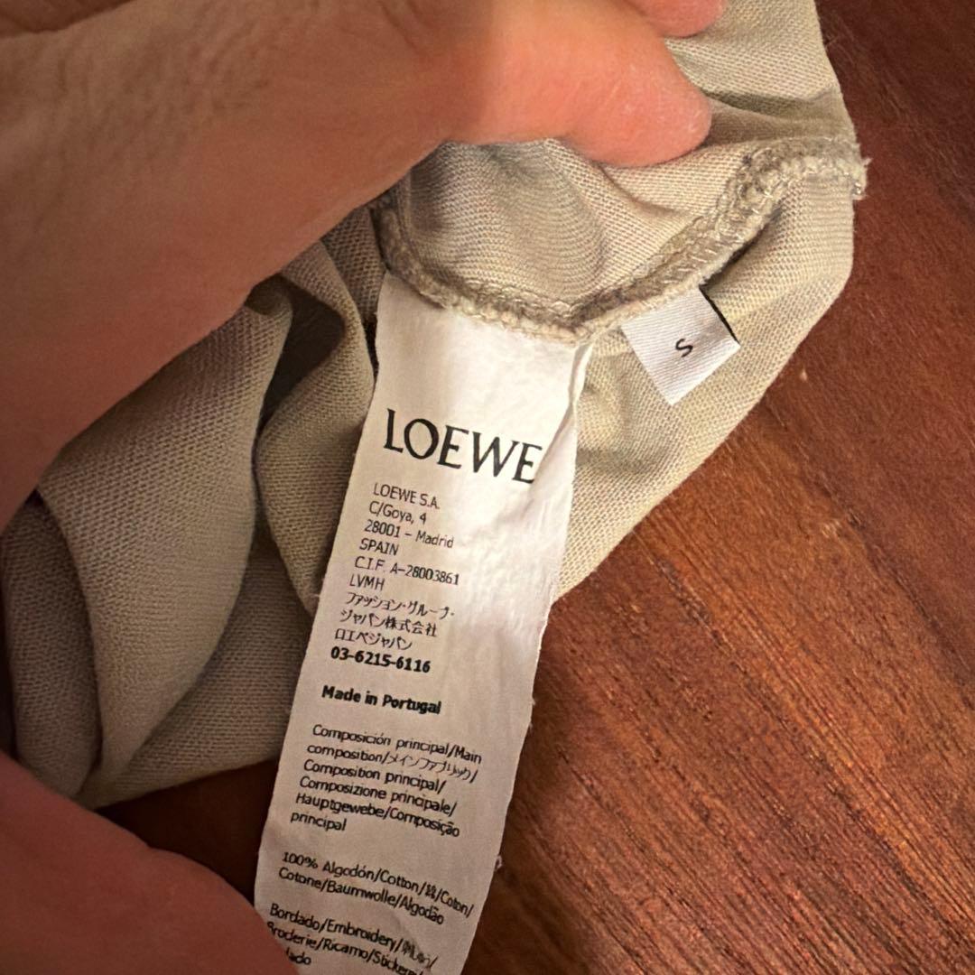 LOEWE ベージュ ロゴ刺繍 Tシャツ　漂白剤染み有り