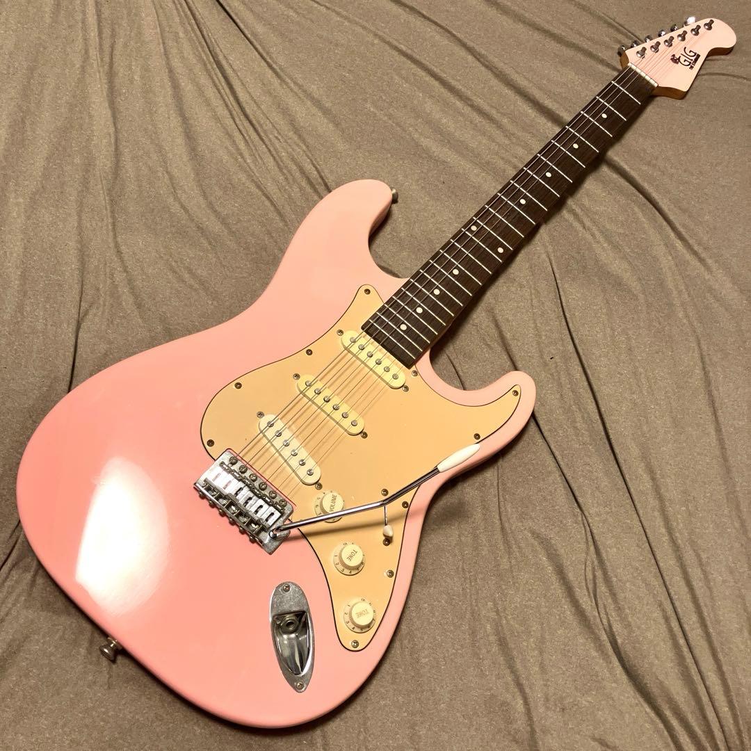 【GIG THE STANDARD】ストラトキャスタータイプエレキギター ピンク
