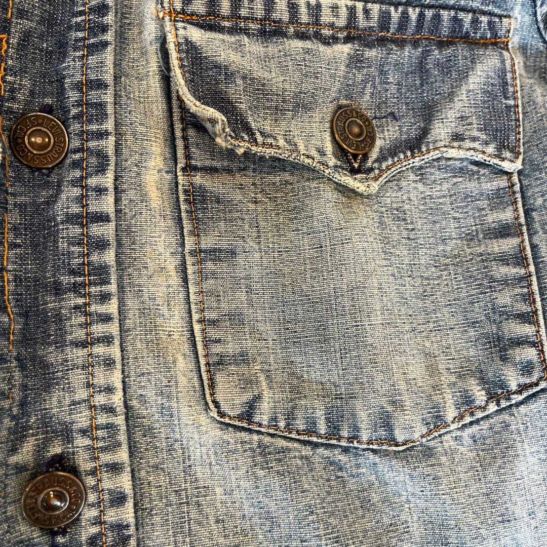 スペシャル！リーバイスデニムシャツ