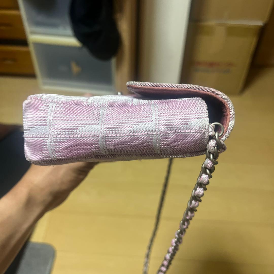 シャネル ニュートラベルライン チェーンショルダーバッグ