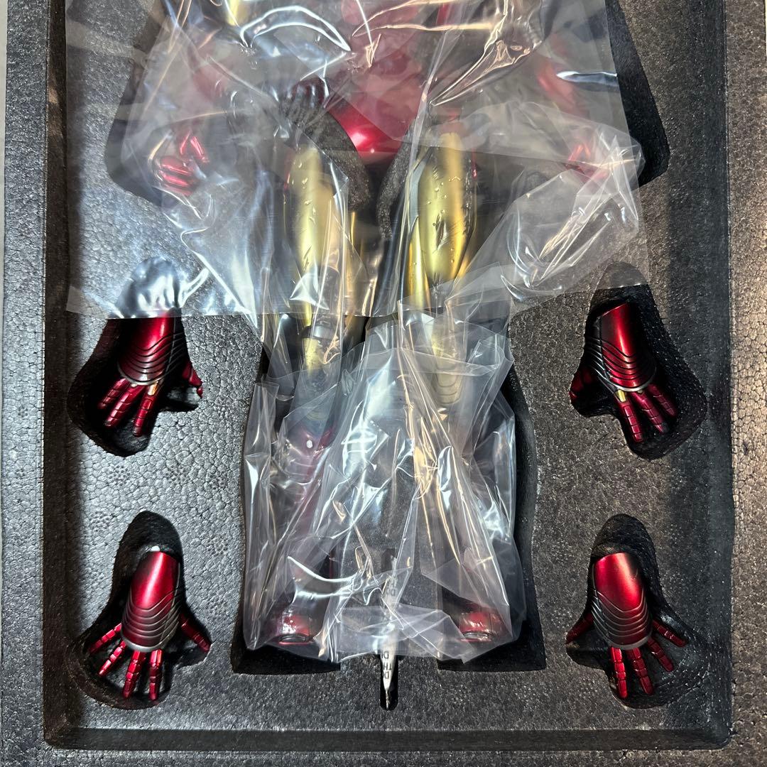 未組立 アイアンマンMark LXXXV フィギュア ホットトイズ アメコミ