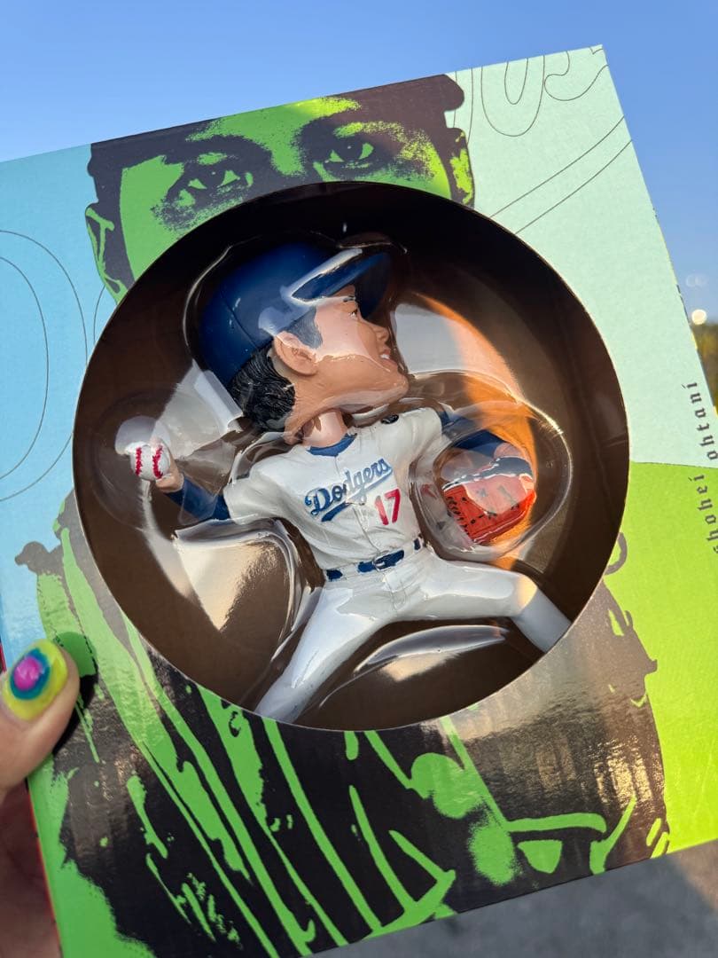 大谷翔平　ボブルヘッド　投手　ドジャース　来場者限定　スタジアム配布　冊子付