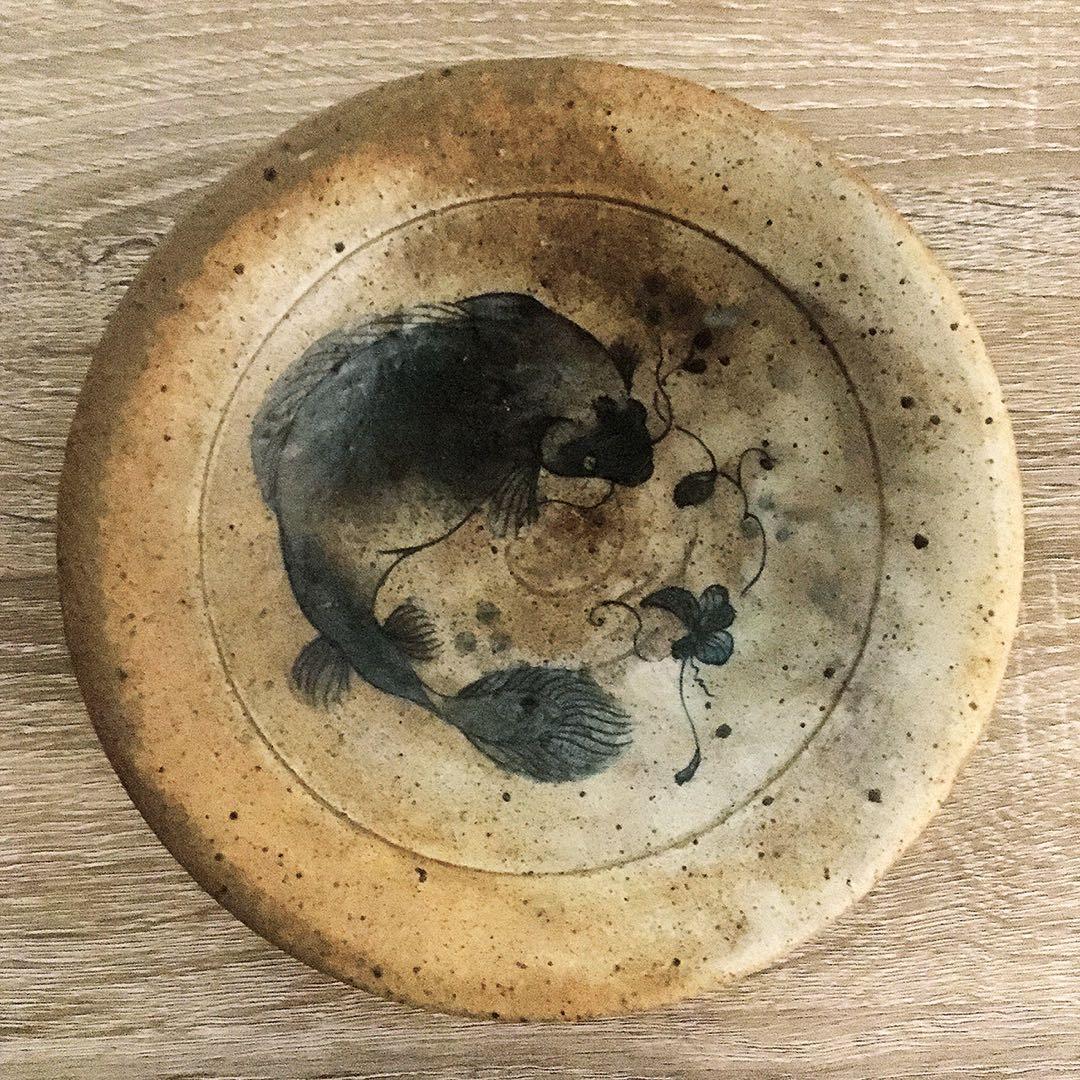 池田省吾　粉引　魚の絵皿