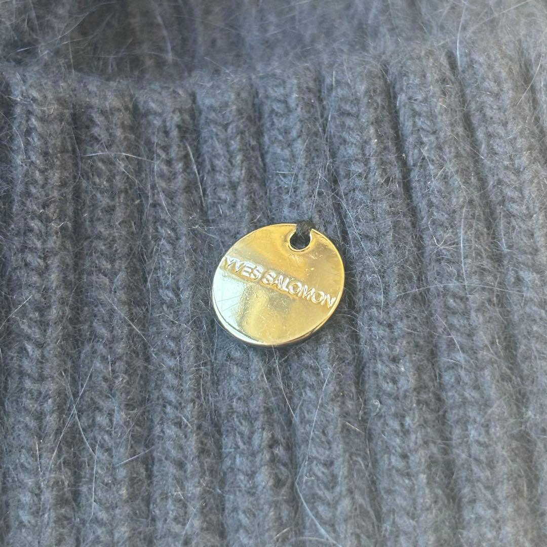 【美品】Yves Salomon イヴ サロモン 毛皮ポンポン付 ニット帽