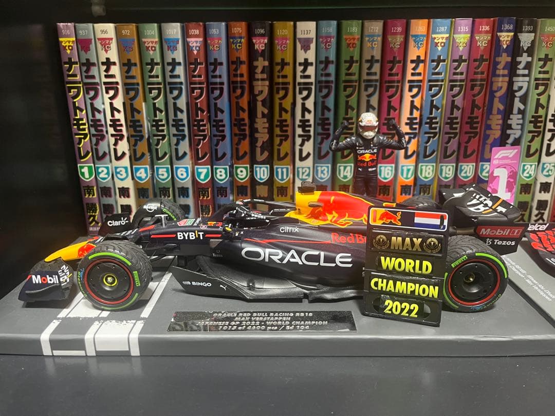 1/18 フェルスタッペン　別注　日本GP チャンピオン　角田移籍記念値下げ中