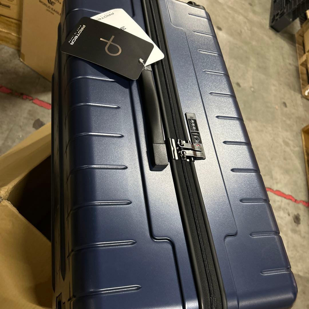 プロテカ　スーツケース　105L