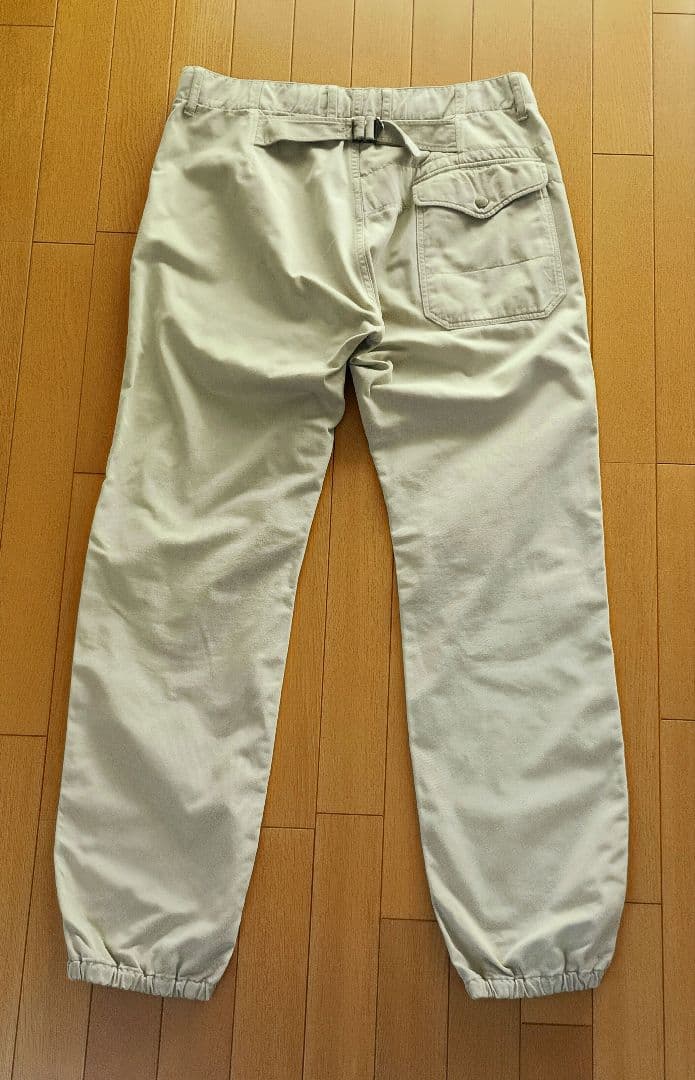 ENGINEERED GARMENTS　メンズ・シンチバックチノパンツ(M)