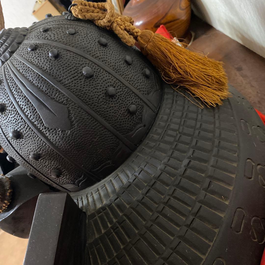 刀掛け 武具 二本掛け 兜置物 骨董品 古美術品 木彫 兜 鹿角 太刀 刀台 鹿