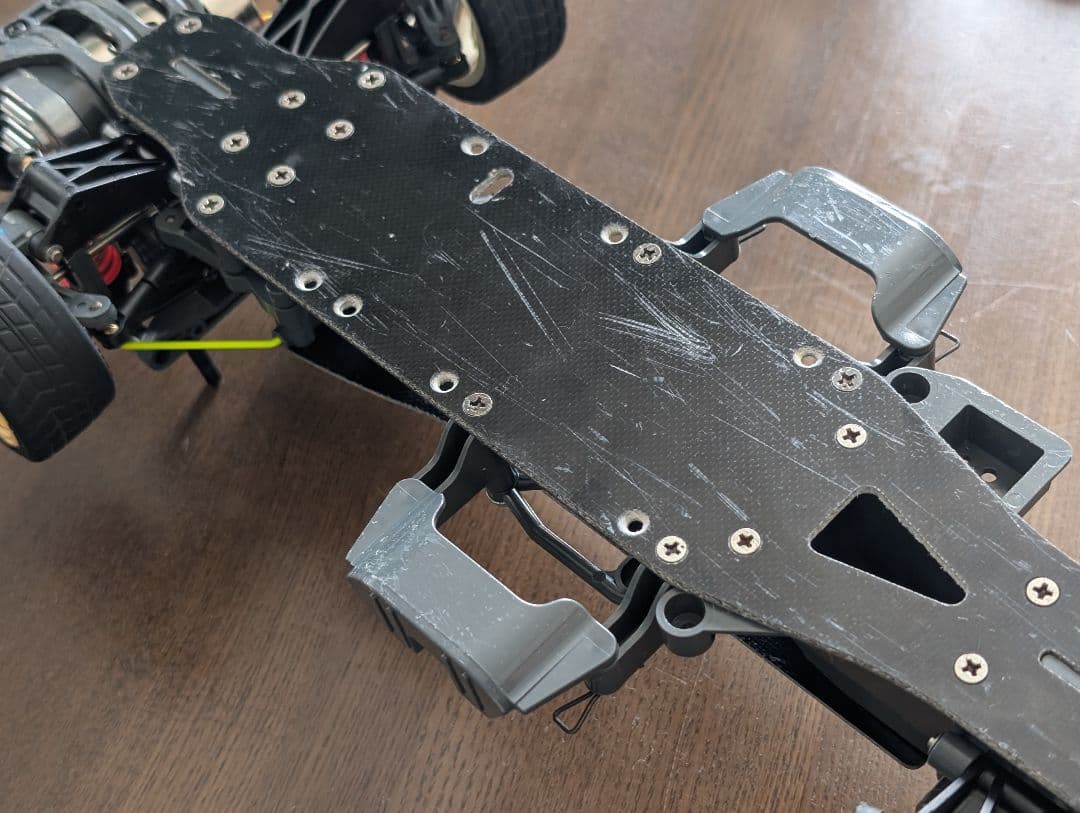 タミヤ　TA03F　シャーシ