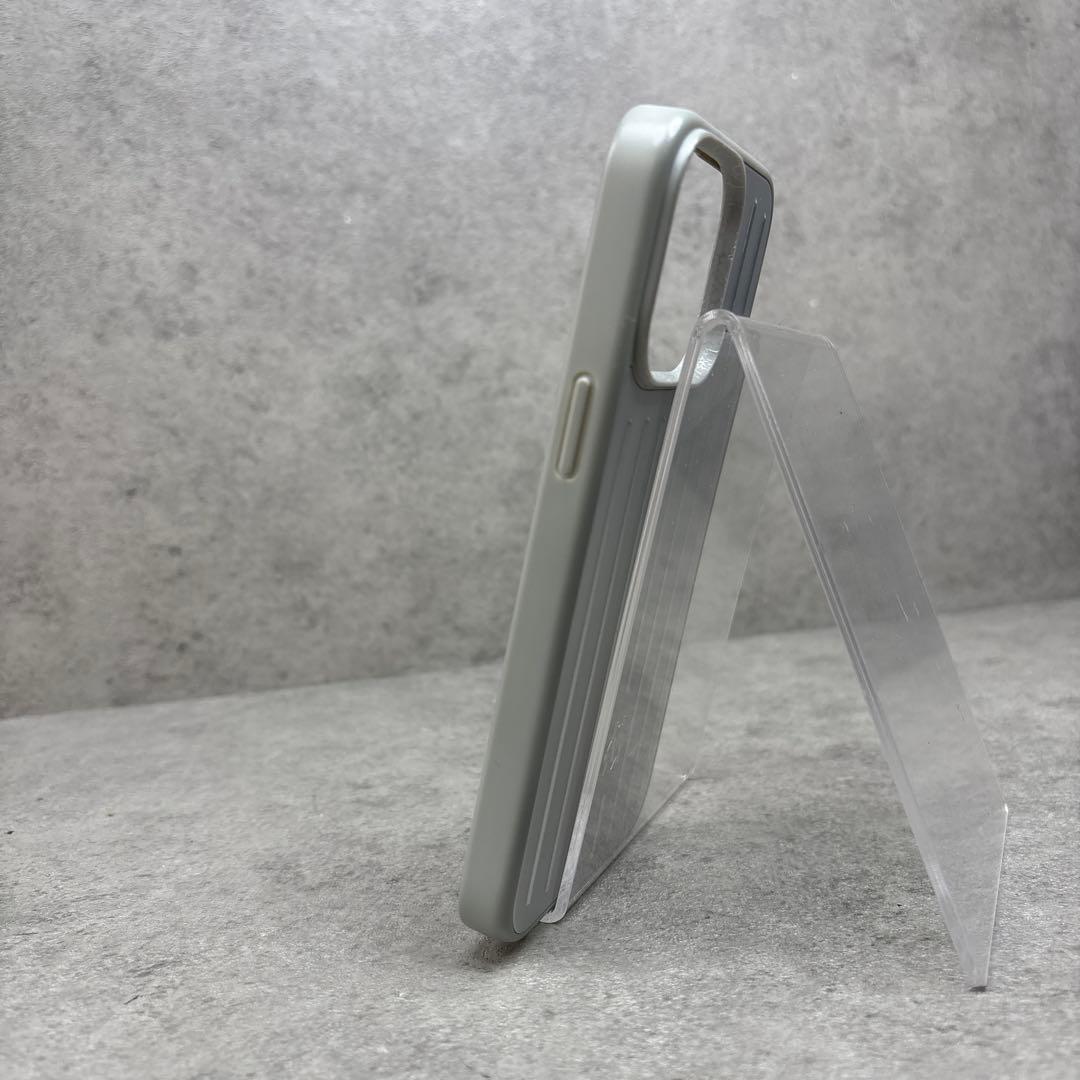 美品！RIMOWA リモワ　iPhone14 pro max アルミニウムケース