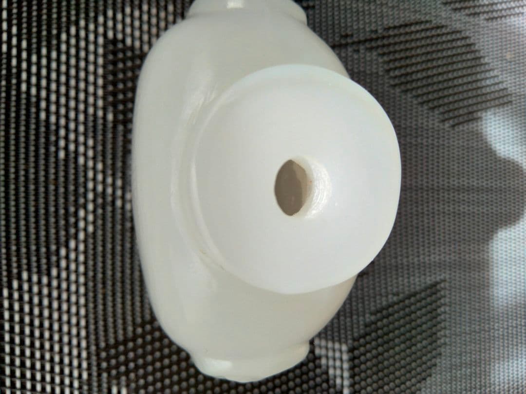 中国骨董コレクション最高潔白玉彫刻双耳鼻煙壺天真無瑕玉石精製本物保証未使用品希少