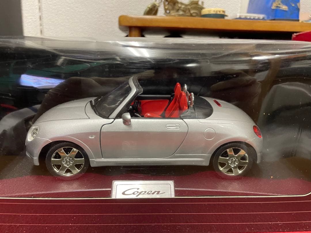 ダイハツ　コペン　ミニカー　1/18スケール