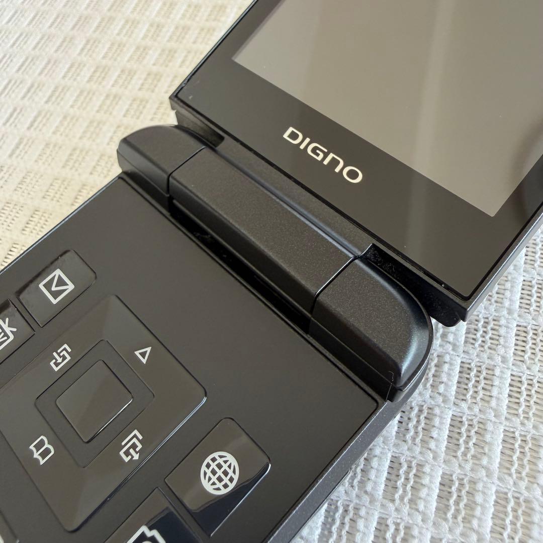 DIGNOケータイ3 京セラ902KCブラック