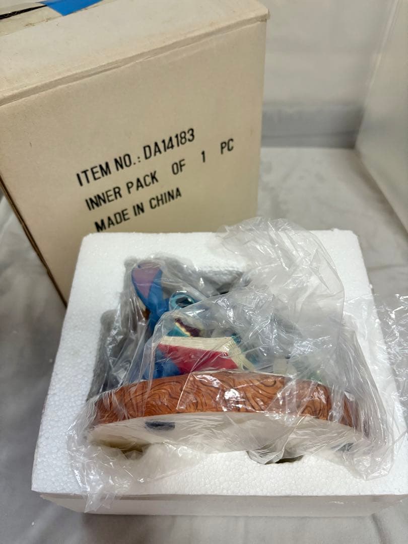 Kartoon★リロ＆スティッチ Dオークション500限定スノーグローブ