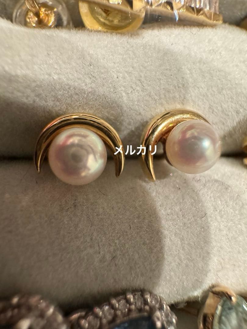ビ*バ様 MIKIMOTO K18 ゴールド ベビーパール 三日月ピアス ミキモ