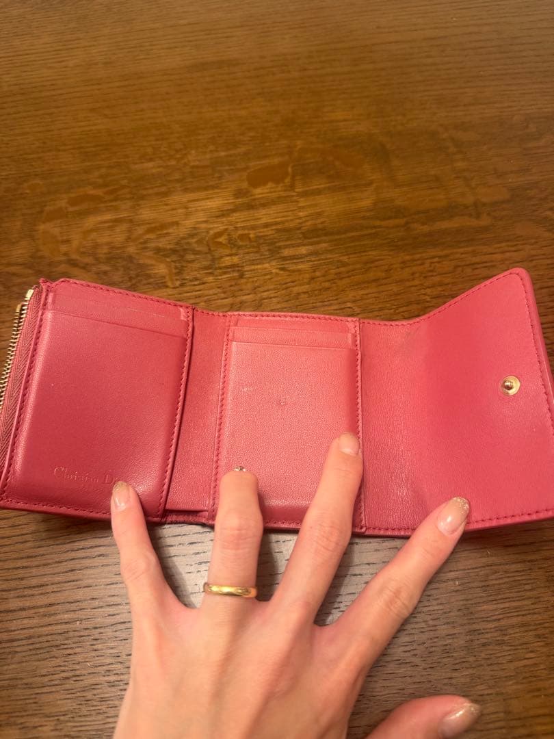 Dior ピンク 三つ折財布 MONTAIGNE ロータスウォレット