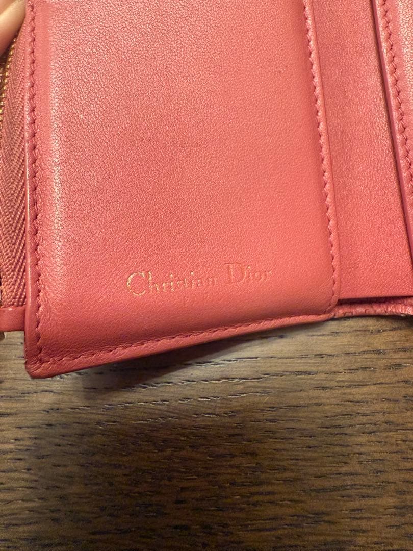 Dior ピンク 三つ折財布 MONTAIGNE ロータスウォレット