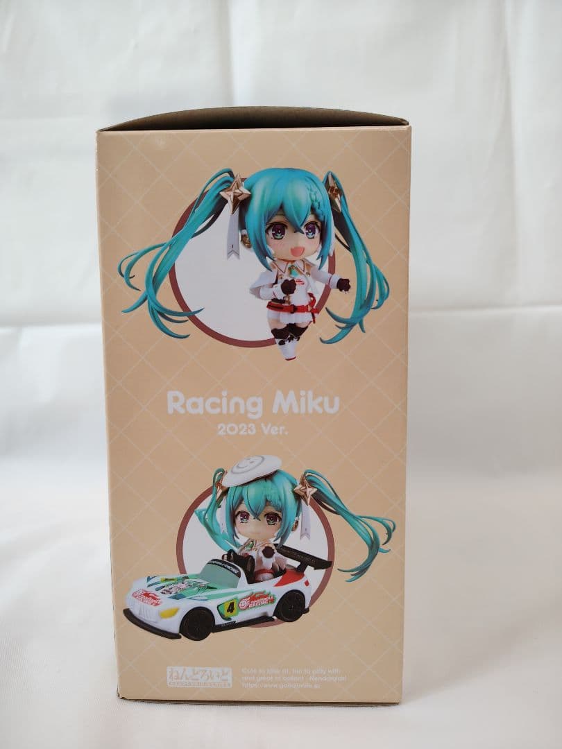 ねんどろいど　レーシングミク2023　ver.
