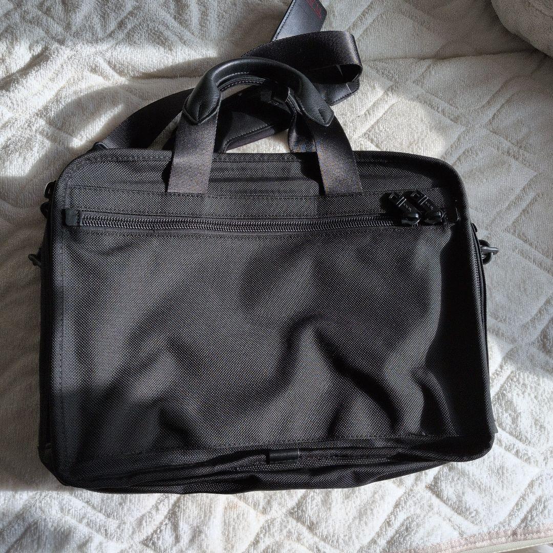 TUMI　ビジネスバッグ　拡張可能 26141DH　ブラック　ナイロン製