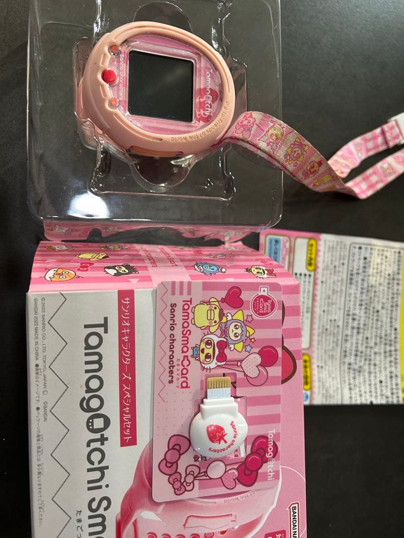 「動作確認済み」Tamagotchi Smart サンリオコラボ ピンク