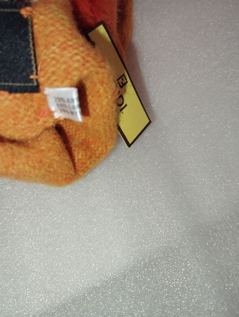 新品未使用タグ付 FENDI フェンディ ファー付手袋 オレンジ
