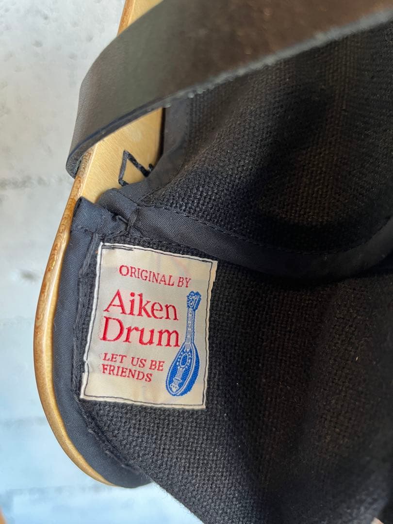 Aiken Drum エイキンドラム ウッドバッグ　寝転ぶネコ ハンドバッグ