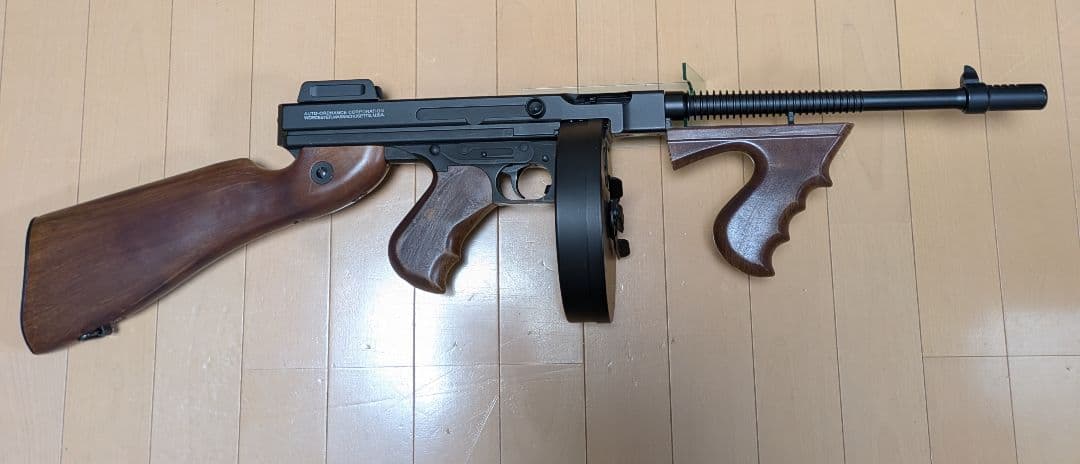 トンプソン電動ガン　東京マルイメカボ