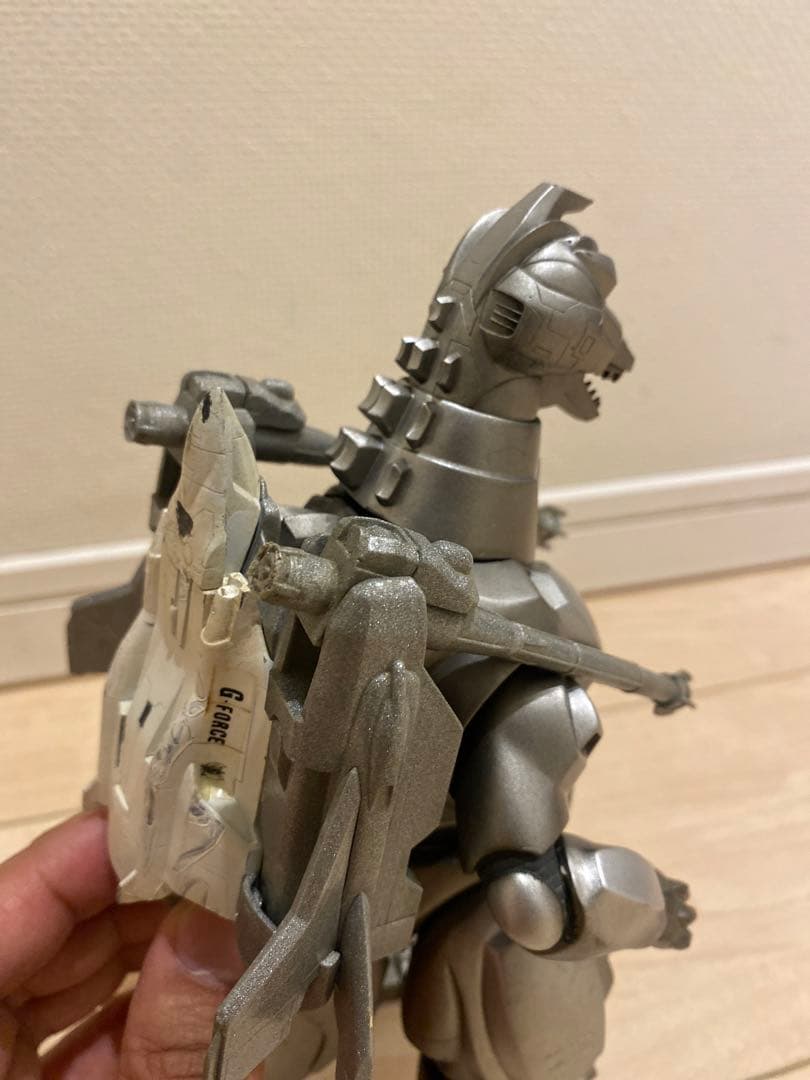 シルバー ゴジラ フィギュア 約23cm