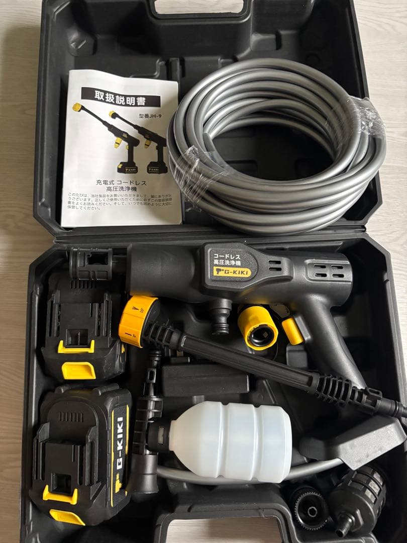 高圧洗浄機 コードレス 充電式 20000mAhバッテリー２個 LED残量表示