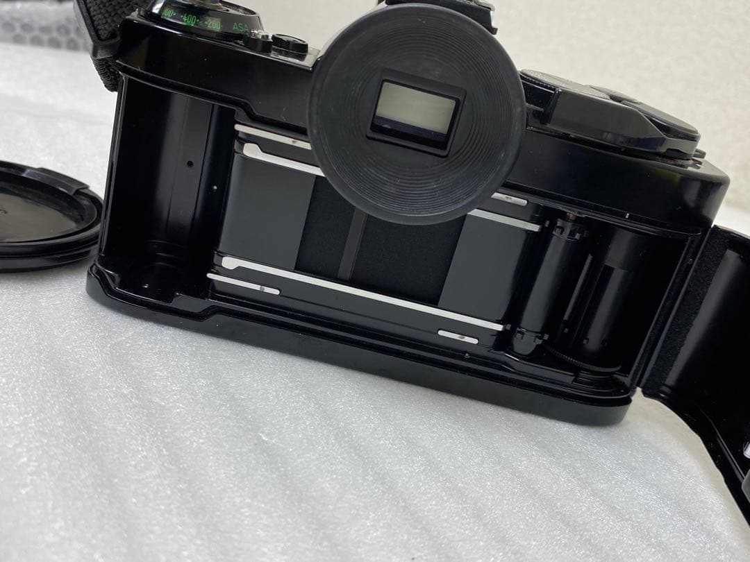 3-2663 35mm一眼レフカメラ「Canon AE-1 PROGRAM」