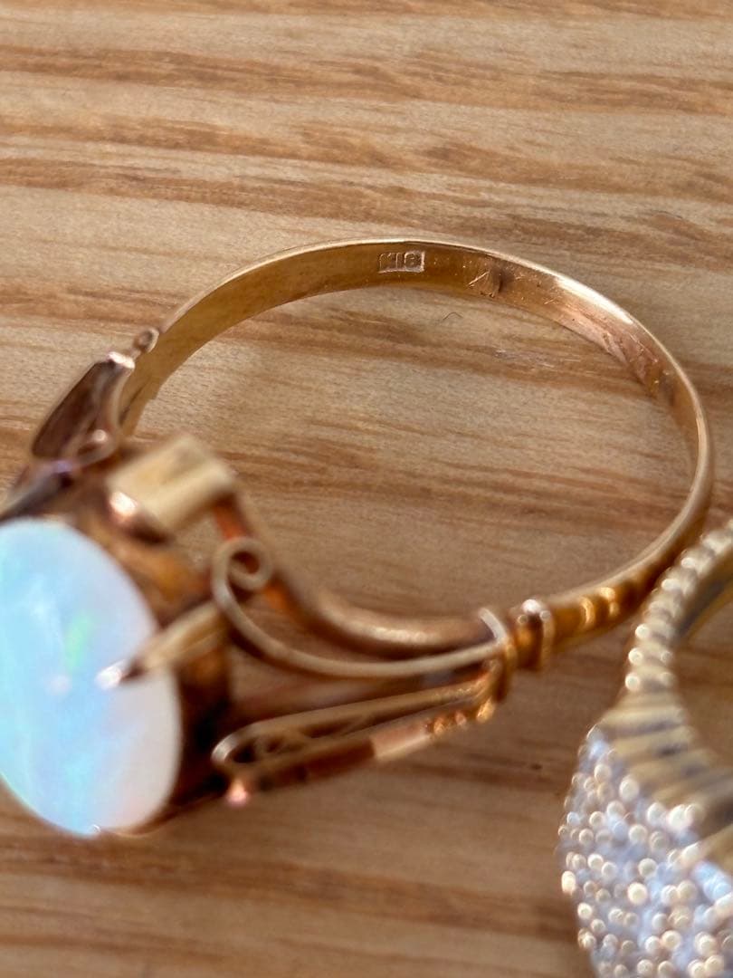 オパールと金製リングセット　メイコー　CAMELLIA
