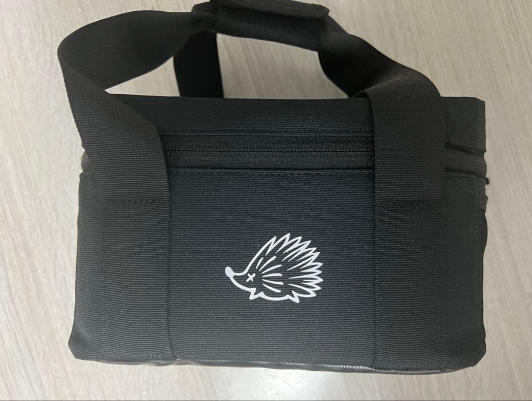 clubhaus クーラーボックス　350×6本