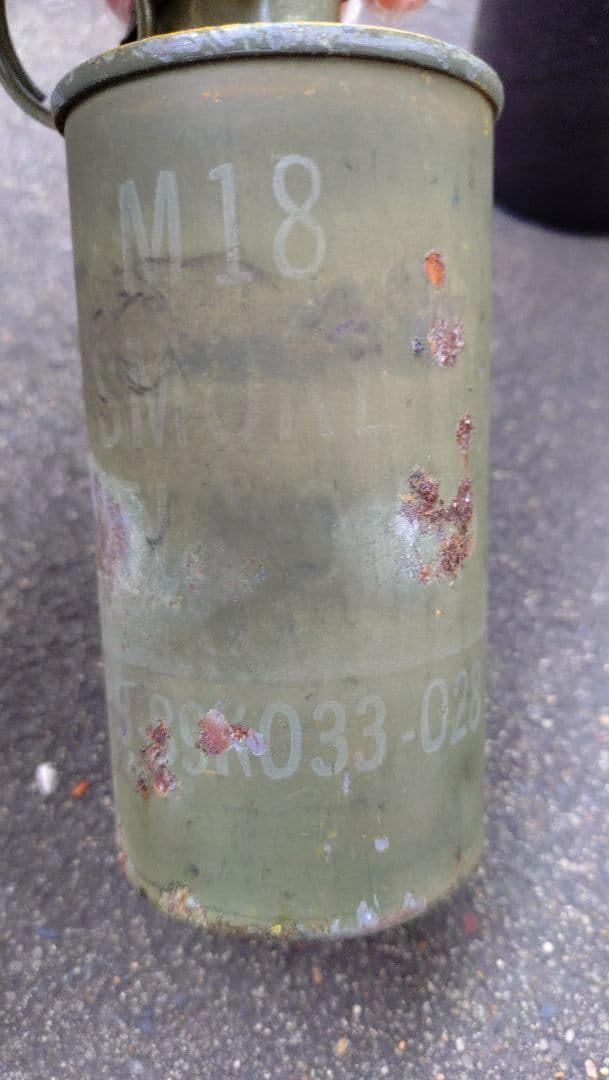 M18スモークグレネード 2本セット 使用済み イエロー レッド 米軍 ナム戦