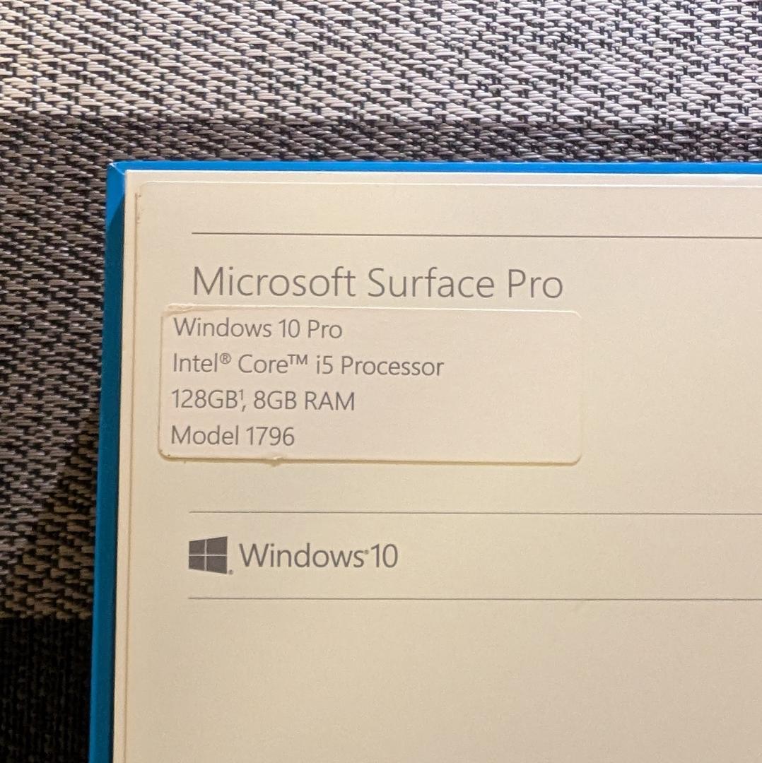 Windowsタブレット本体 Microsoft Surface Pro 5 8GB/128GB